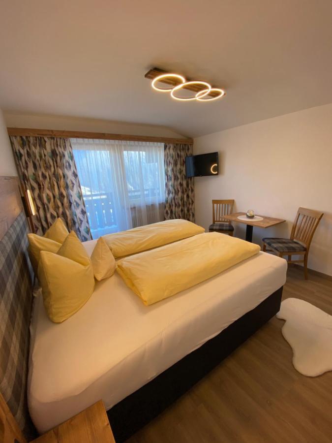 Gasthof Pension Berghof Hippach Luaran gambar
