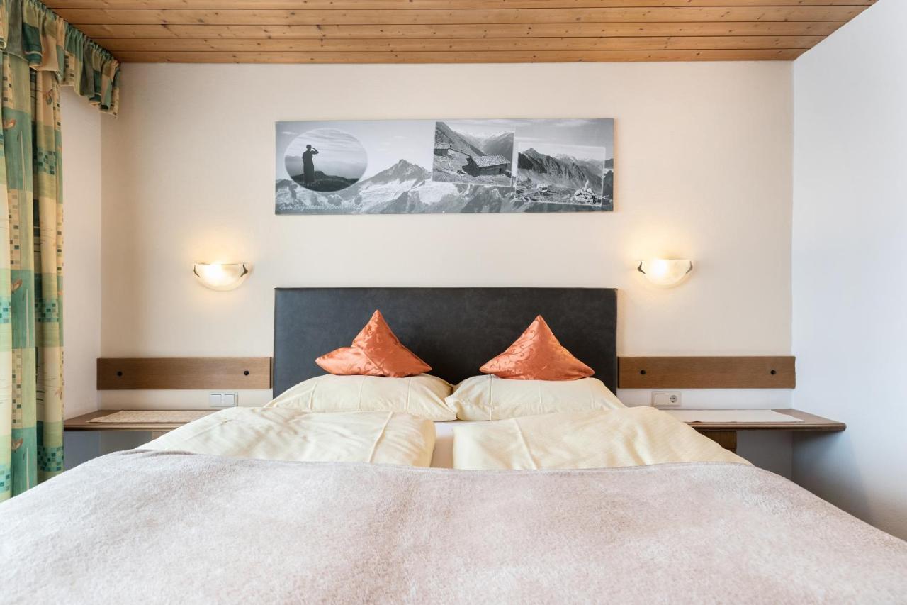 Gasthof Pension Berghof Hippach Luaran gambar